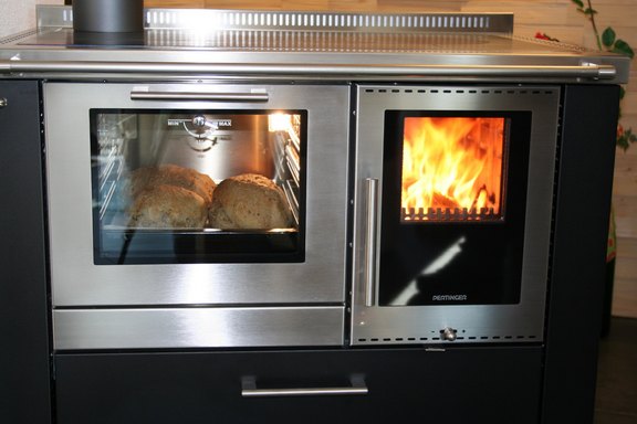 Holzkochherde bringen Atmosphäre und Wärme in die Küche